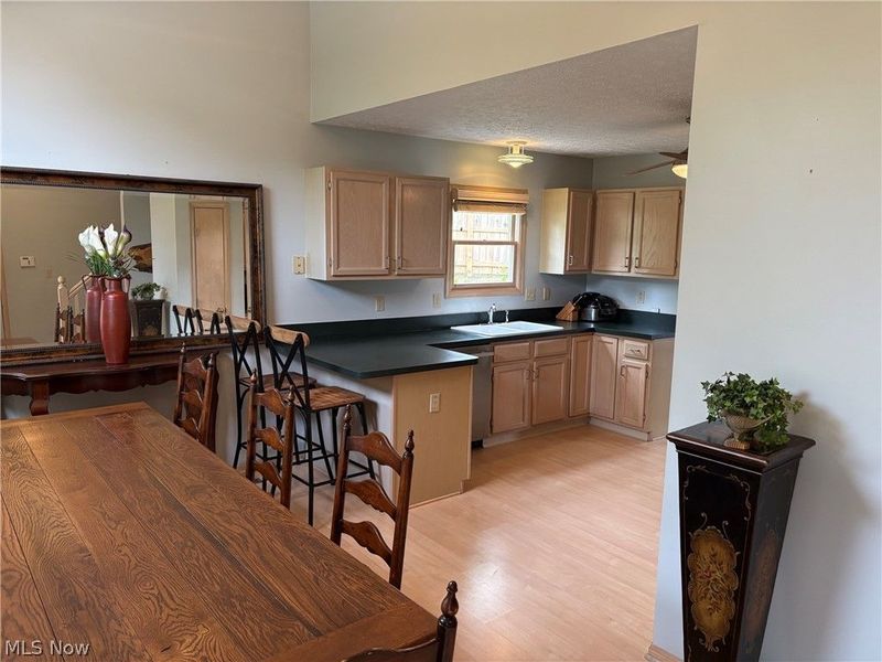 581 Thornberry Lane, Brunswick, OH 44212 Photo 10