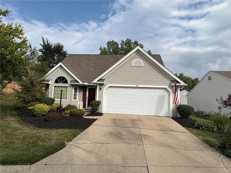 581 Thornberry Lane, Brunswick, OH 44212 Photo 2