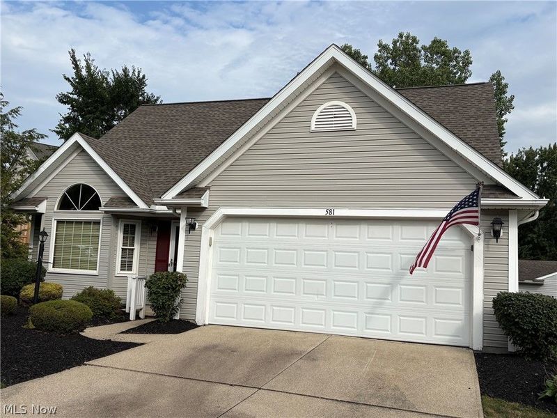 581 Thornberry Lane, Brunswick, OH 44212 Photo 3