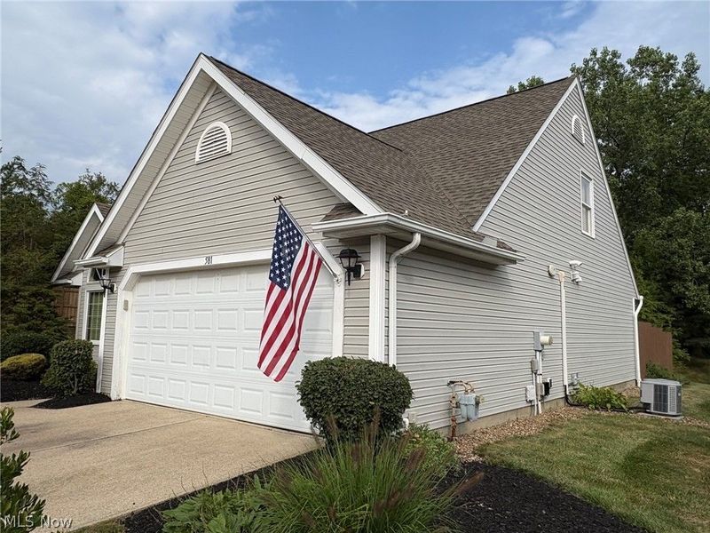 581 Thornberry Lane, Brunswick, OH 44212 Photo 4