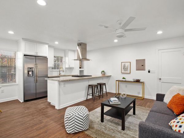 301 E 33rd ST, Unit 1, Austin, TX 78705