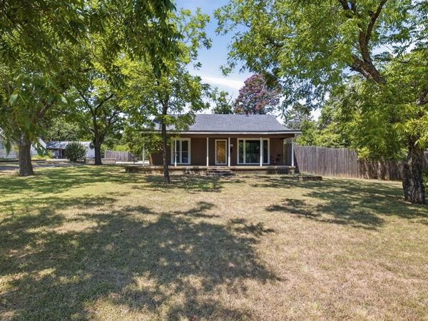 3025 Field Street, Haltom City, TX 76117