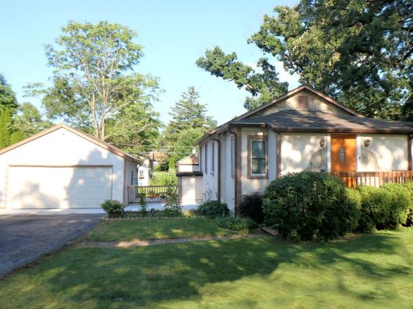 3116 Cedar Terrace , Island Lake, IL 60042