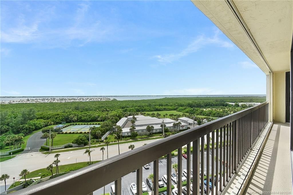 9550 S Ocean Drive, Unit 1210, Jensen Beach, FL 34957 Photo
