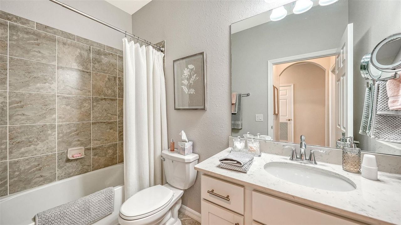 910 Tidewater Shores Loop, Unit 402, Bradenton, FL 34208 Photo