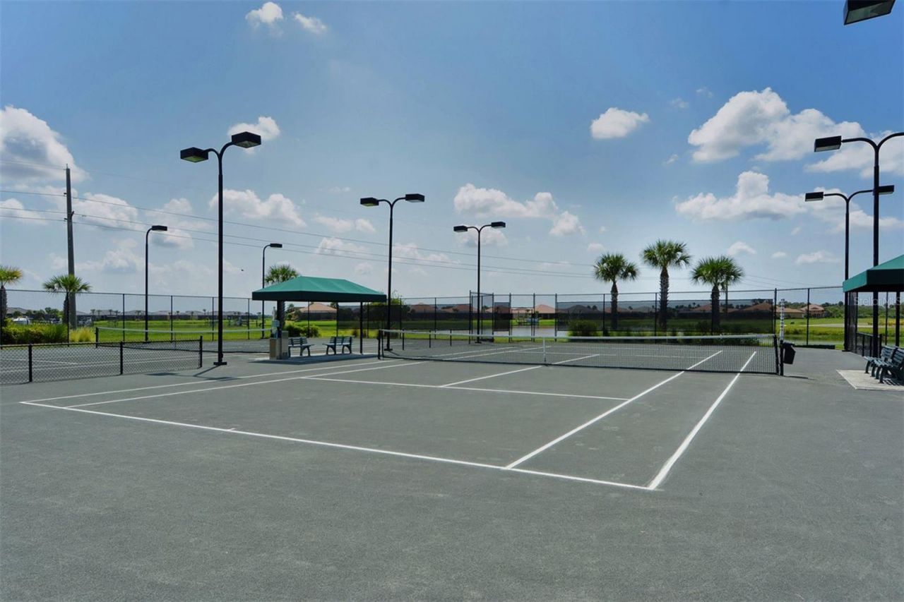 910 Tidewater Shores Loop, Unit 402, Bradenton, FL 34208 Photo