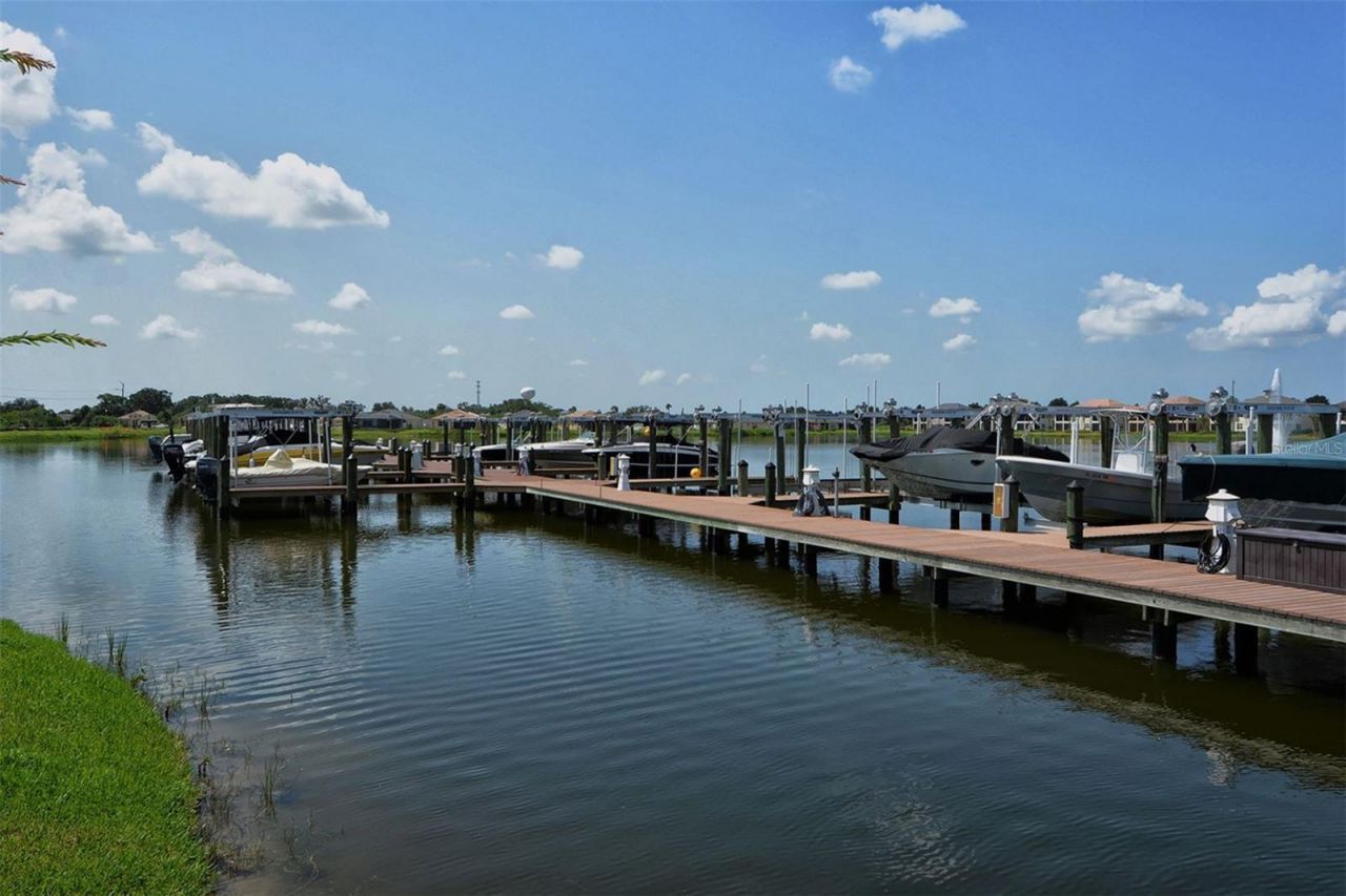 910 Tidewater Shores Loop, Unit 402, Bradenton, FL 34208 Photo