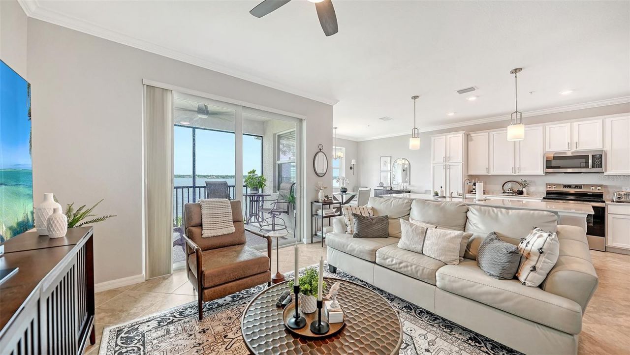910 Tidewater Shores Loop, Unit 402, Bradenton, FL 34208 Photo