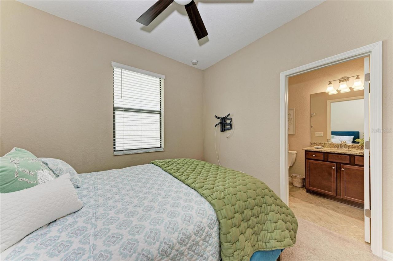 621 Fire Bush Court, Bradenton, FL 34212 Photo