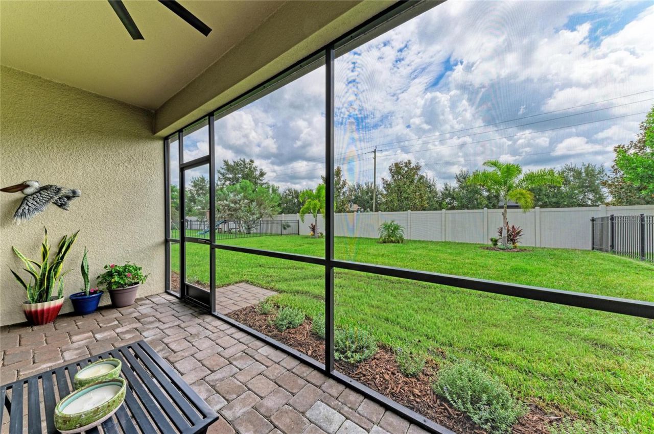 621 Fire Bush Court, Bradenton, FL 34212 Photo