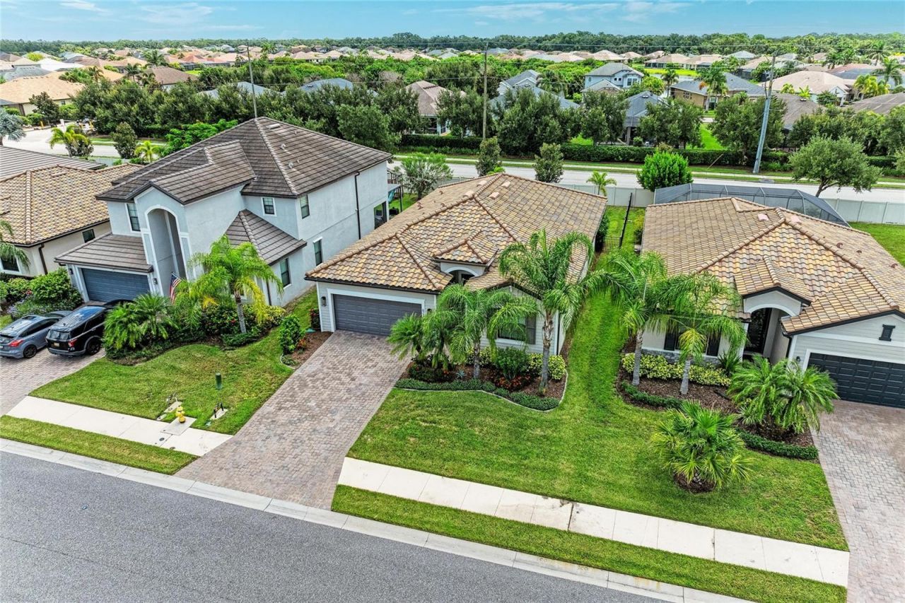 621 Fire Bush Court, Bradenton, FL 34212 Photo