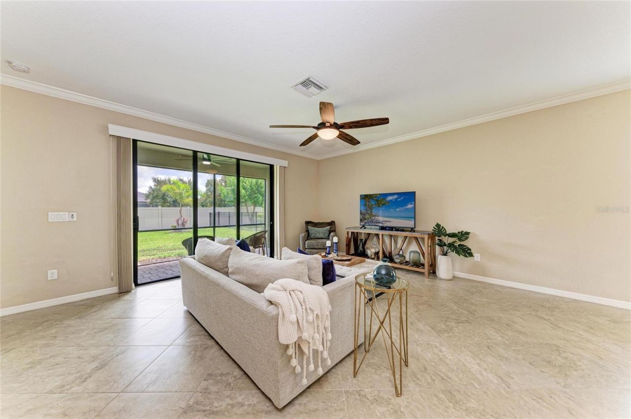 621 Fire Bush Court, Bradenton, FL 34212 Photo