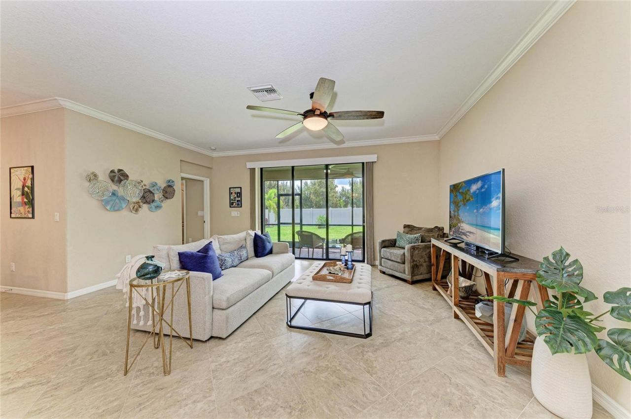 621 Fire Bush Court, Bradenton, FL 34212 Photo