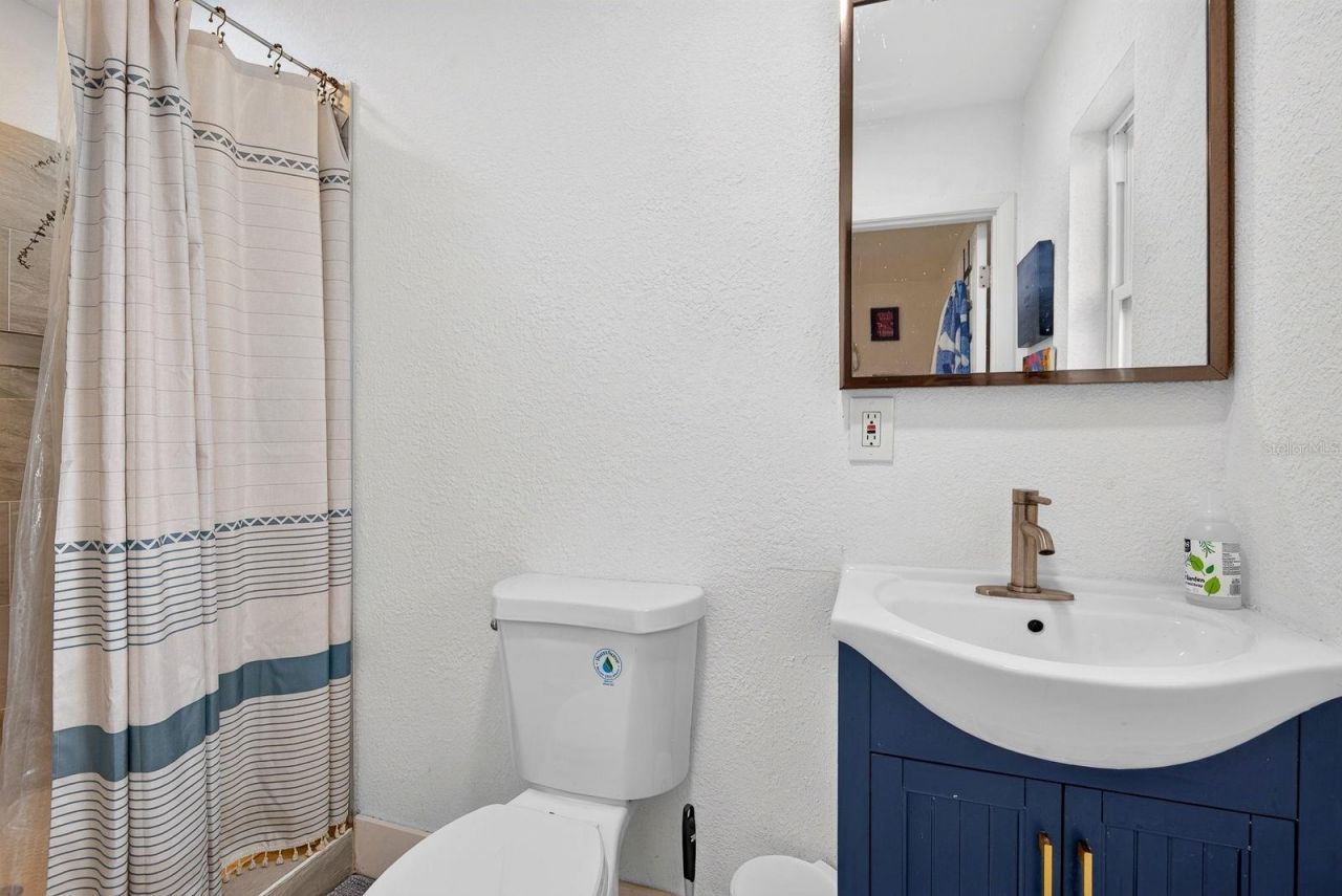 707 65th Avenue Drive W, Bradenton, FL 34207 Photo