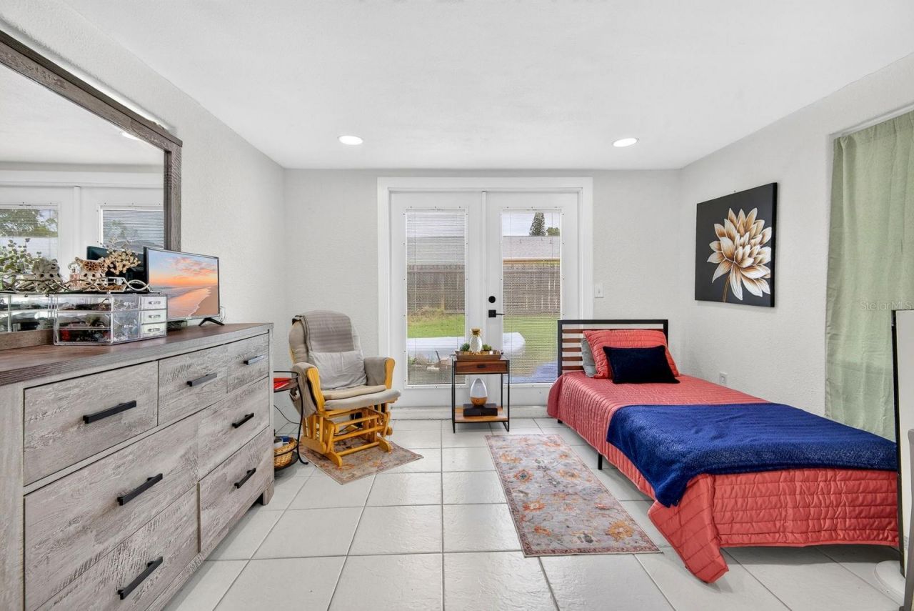 707 65th Avenue Drive W, Bradenton, FL 34207 Photo