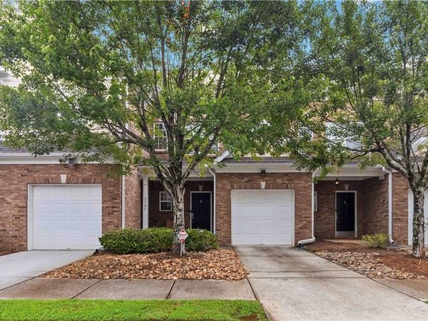3925 Princeton Lakes Pass SW, Atlanta, GA 30331