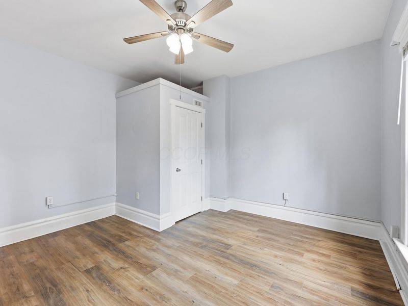 32 E Maynard Avenue, Columbus, OH 43202 Photo 14