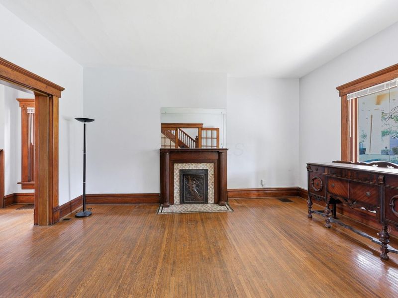 32 E Maynard Avenue, Columbus, OH 43202 Photo 6