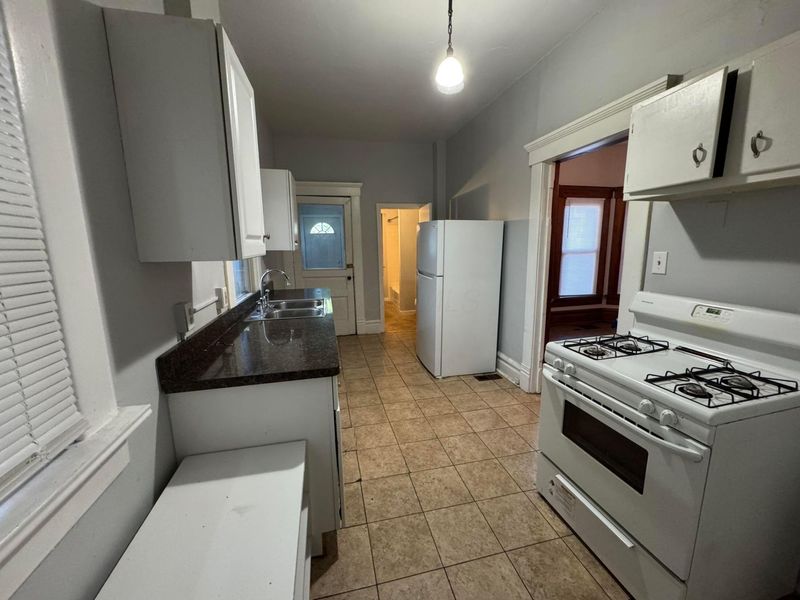 32 E Maynard Avenue , Columbus, OH 43202 Photo 8