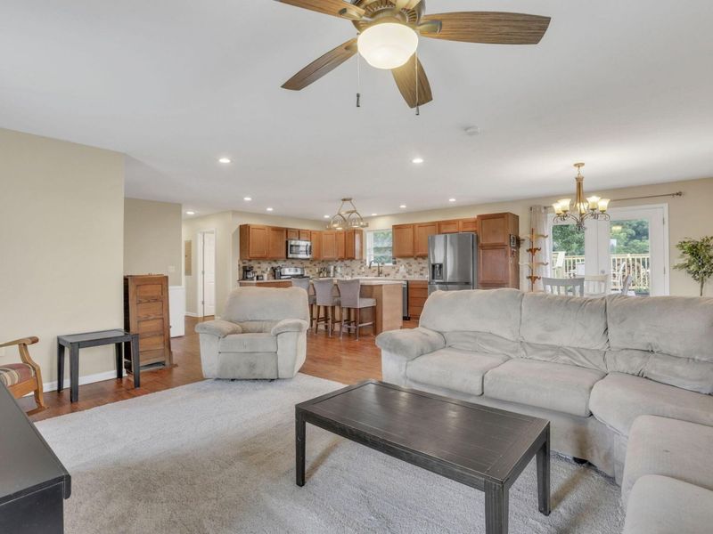 2057 Harden Drive, Mount Perry, OH 43760 Photo 9