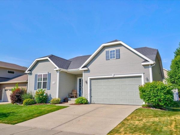 1320 Blazingstar Lane, Sun Prairie, WI 53590