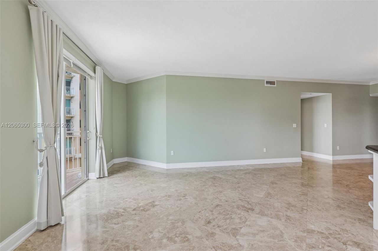 7265 SW 89th St, Unit A314, Miami, FL 33156 Photo