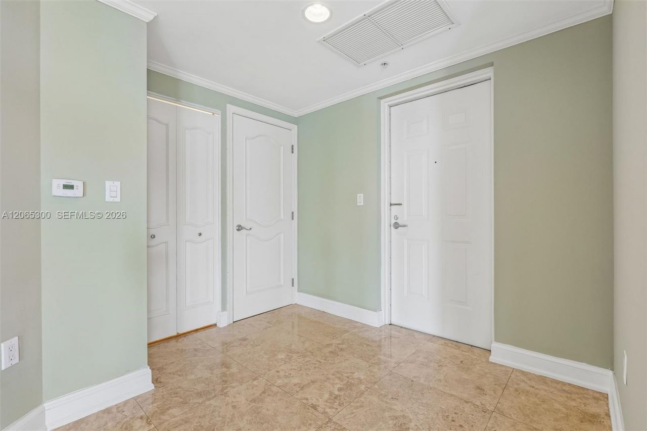 7265 SW 89th St, Unit A314, Miami, FL 33156 Photo