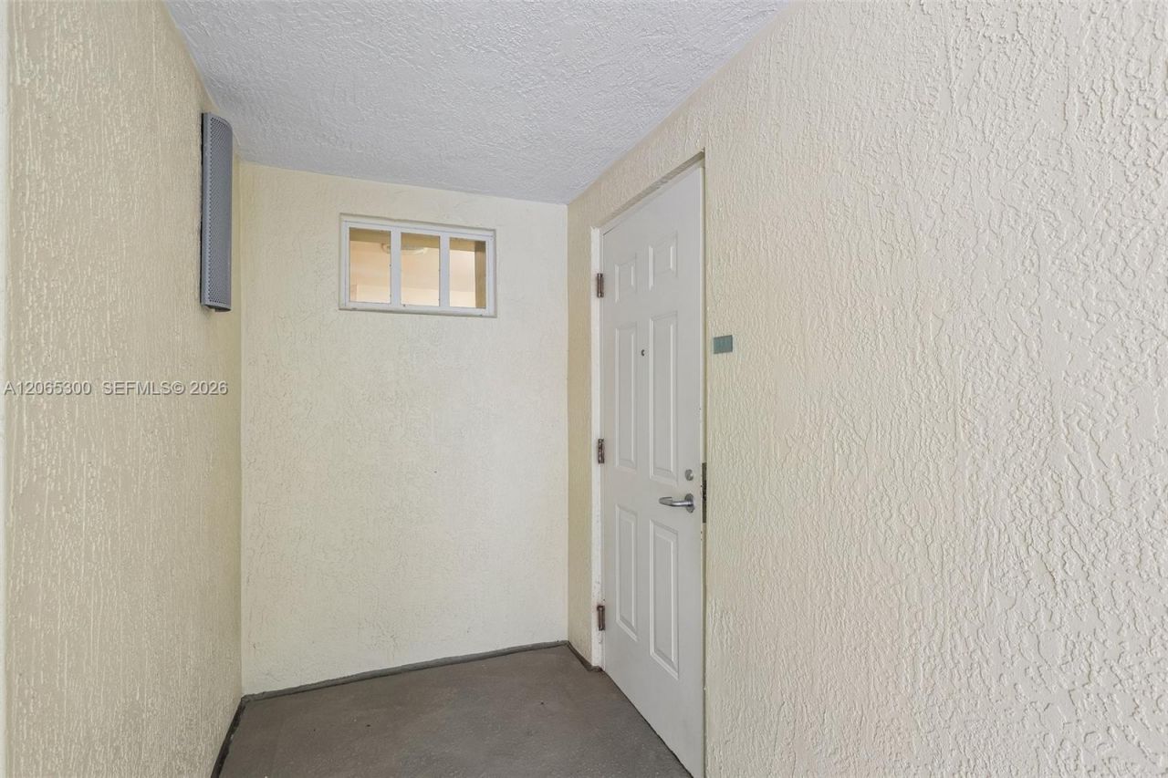 7265 SW 89th St, Unit A314, Miami, FL 33156 Photo