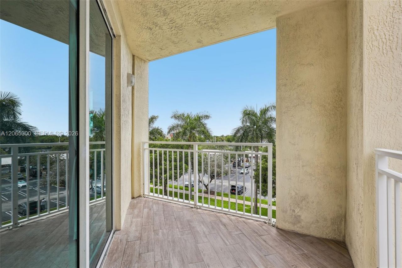 7265 SW 89th St, Unit A314, Miami, FL 33156 Photo