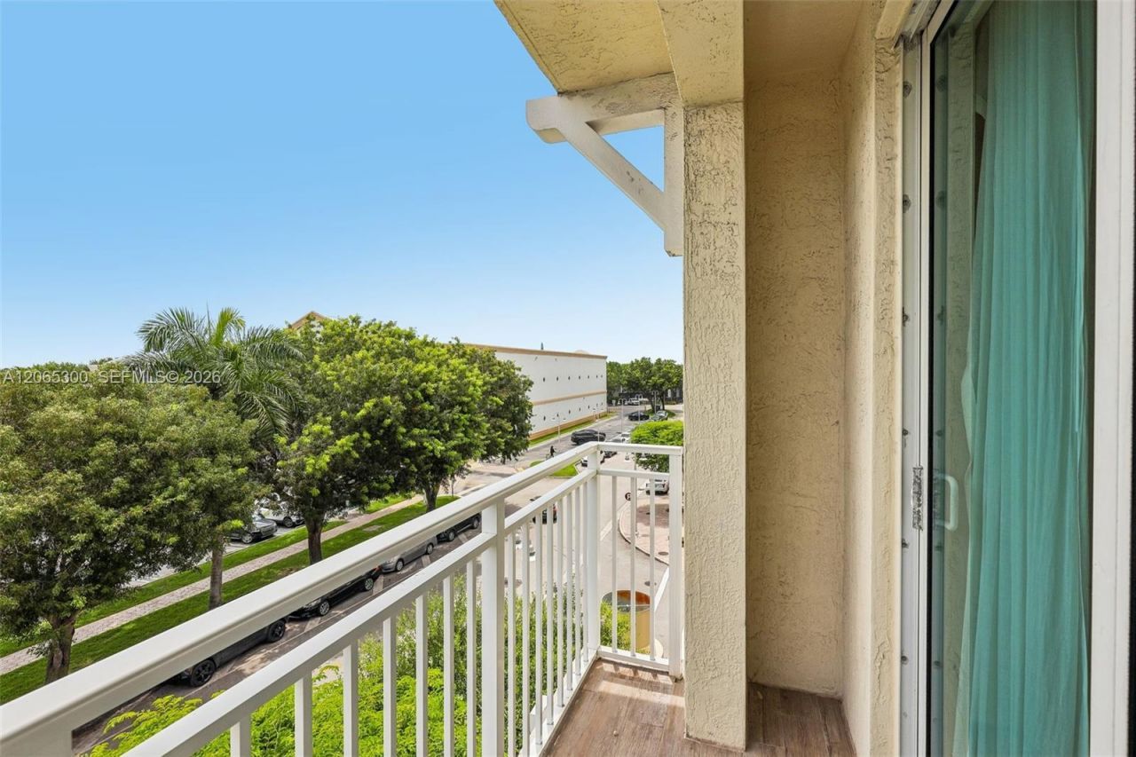 7265 SW 89th St, Unit A314, Miami, FL 33156 Photo
