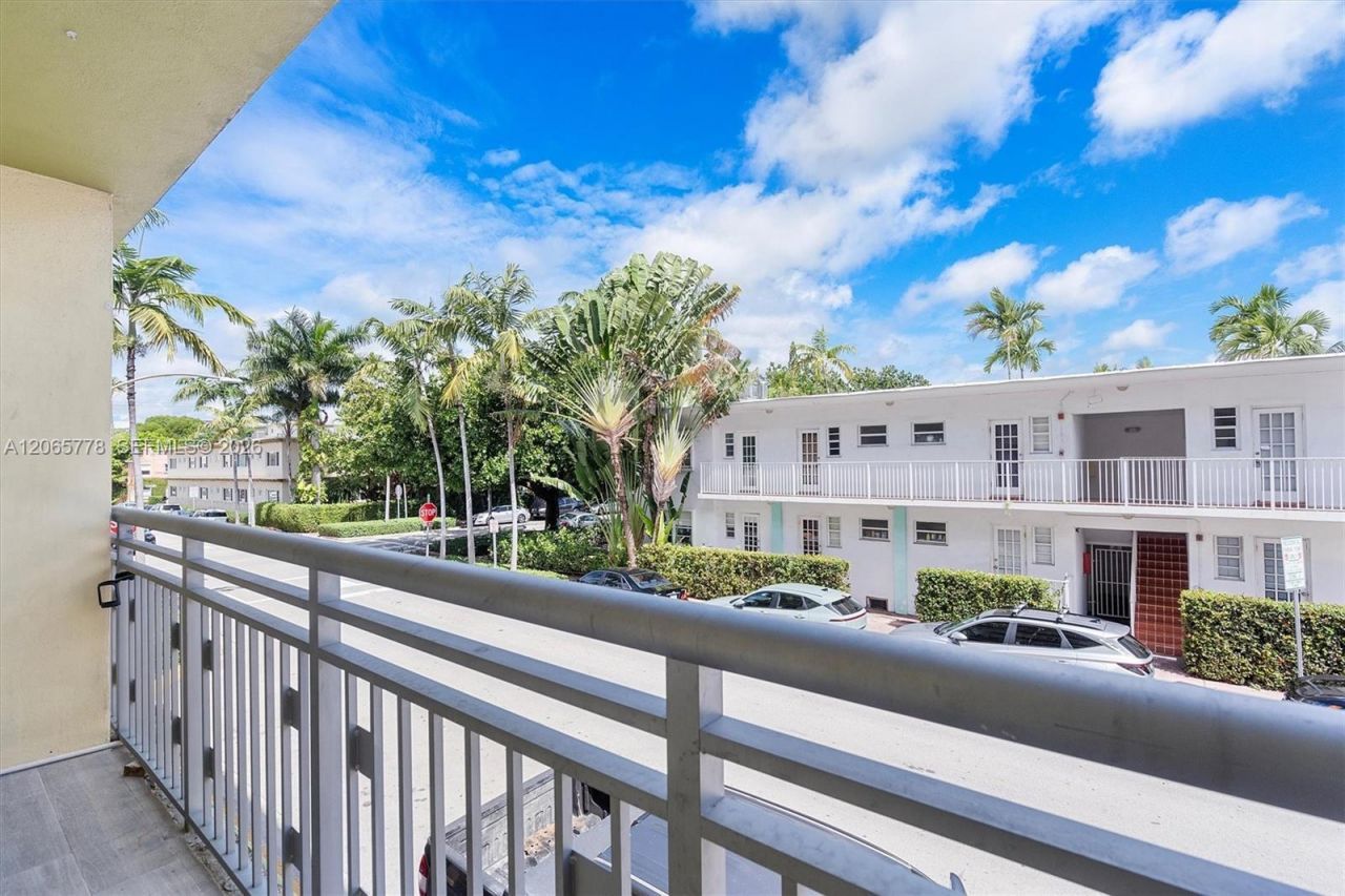 851 Meridian Ave , Unit 24, Miami Beach, FL 33139 Photo
