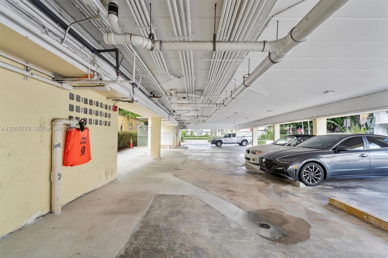 851 Meridian Ave , Unit 24, Miami Beach, FL 33139 Photo