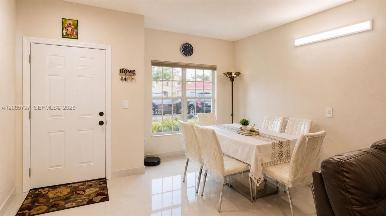 10294 S Fox Trail Rd S , Unit 704, Royal Palm Beach, FL 33411 Photo
