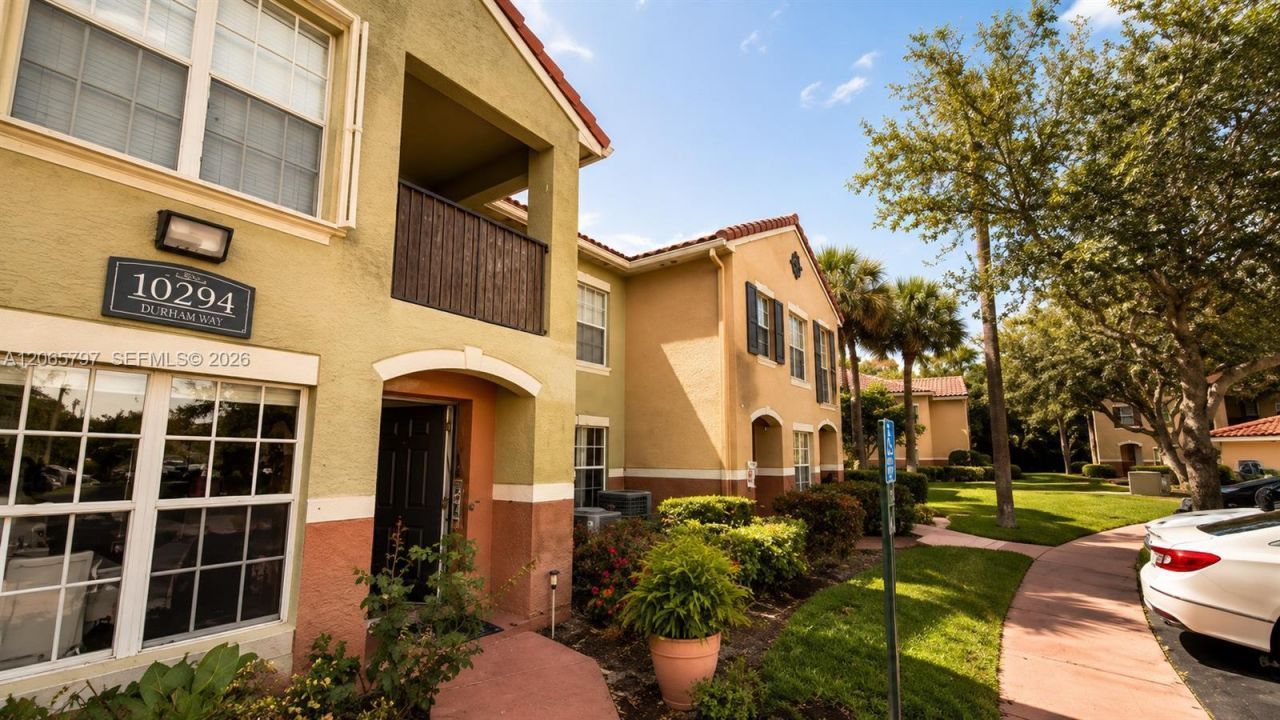 10294 S Fox Trail Rd S , Unit 704, Royal Palm Beach, FL 33411 Photo