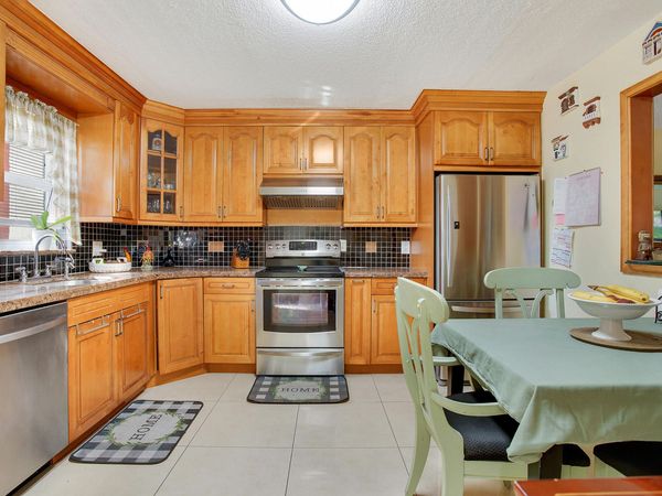211 S Hollybrook Drive, Unit 107, Pembroke Pines, FL 33025