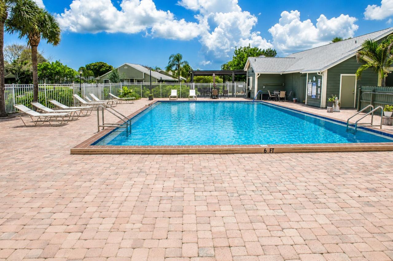 1417 SE Colchester Circle, Port Saint Lucie, FL 34952 Photo