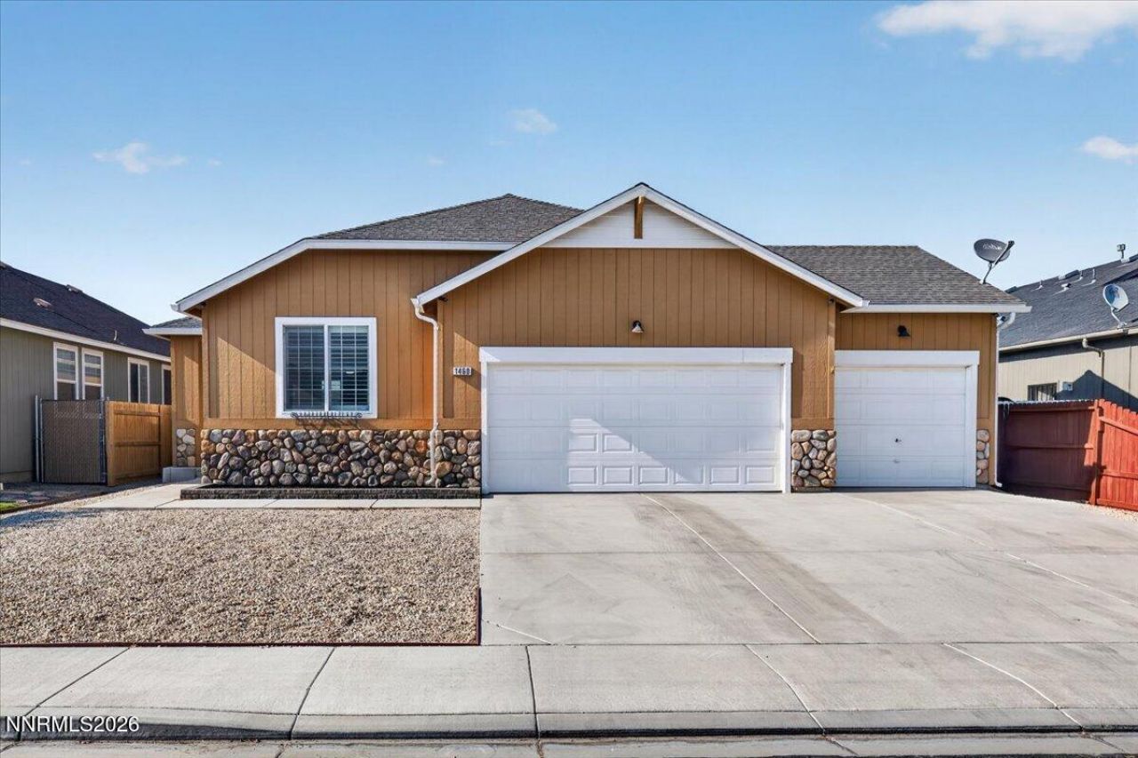 1460 Shadow Lane, Fernley, NV 89408 Main Photo