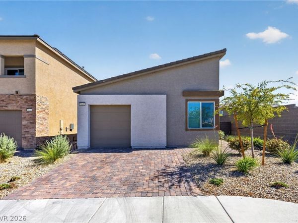 9649 Peggy Publow Avenue, Las Vegas, NV 89143