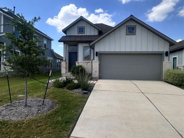 213 Los Olives LN, Liberty Hill, TX 78642