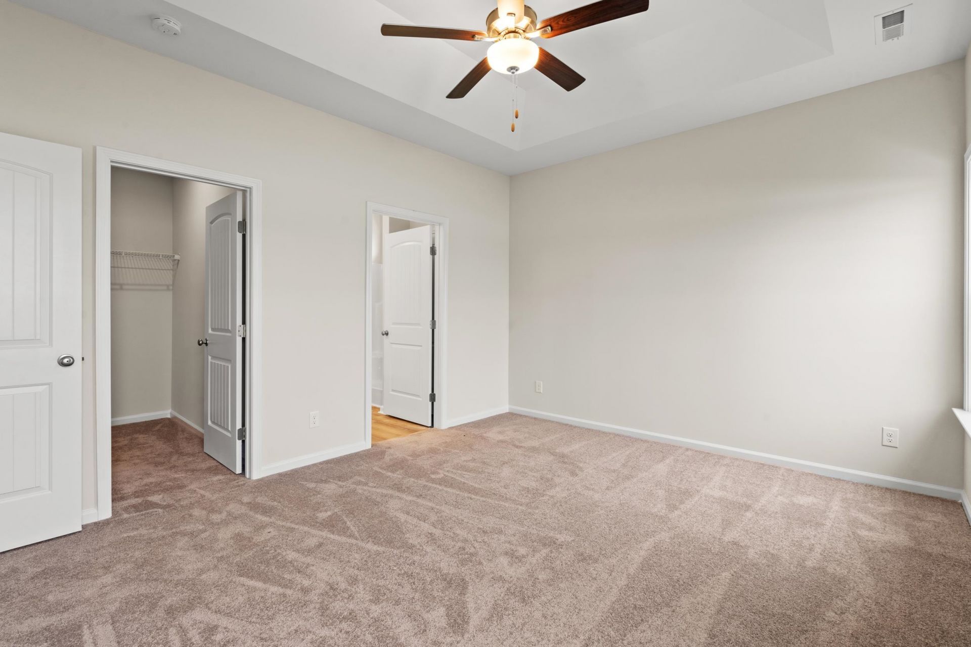 256 Sweetbridge Way Photo 10