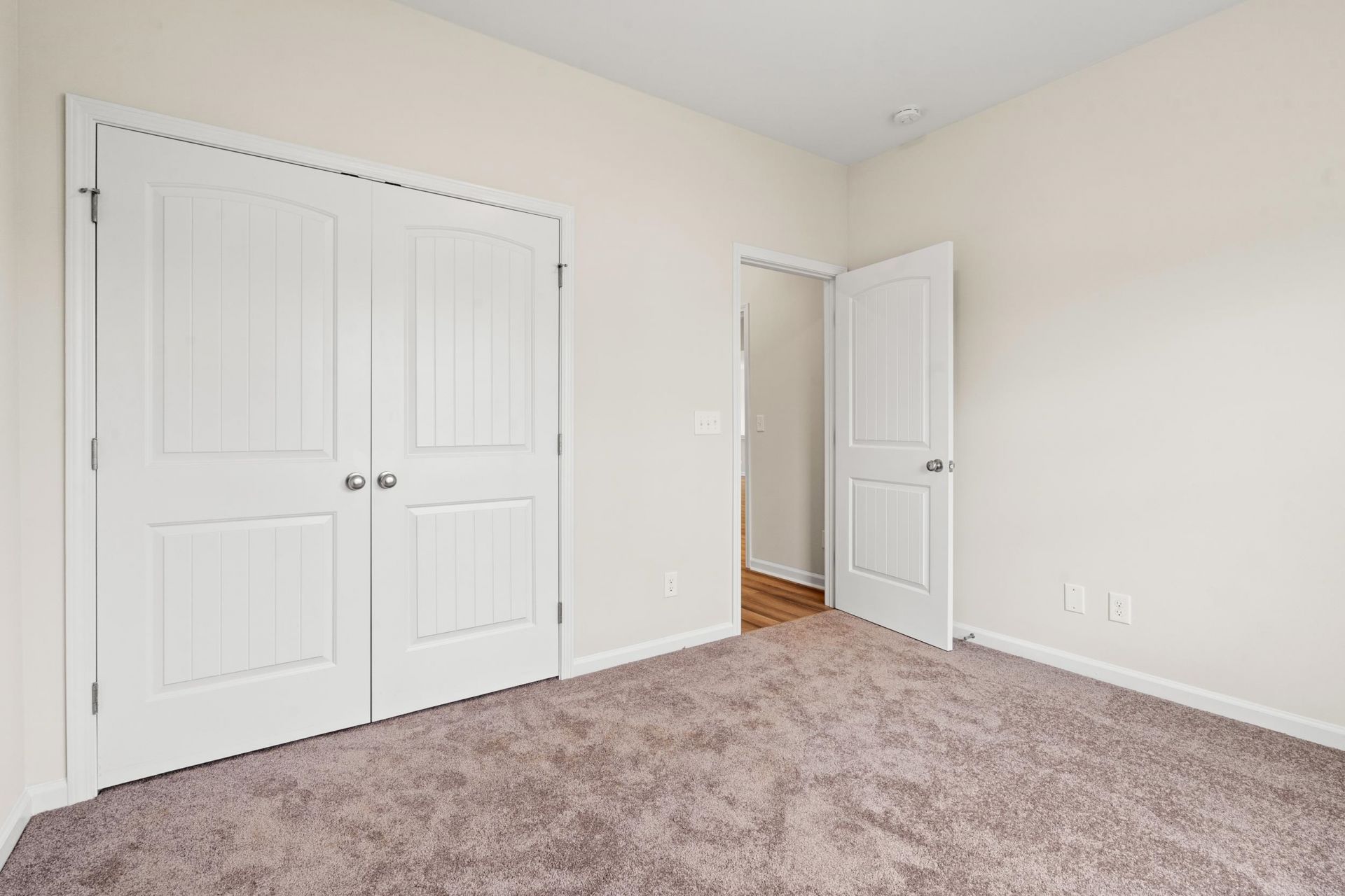 256 Sweetbridge Way Photo 13
