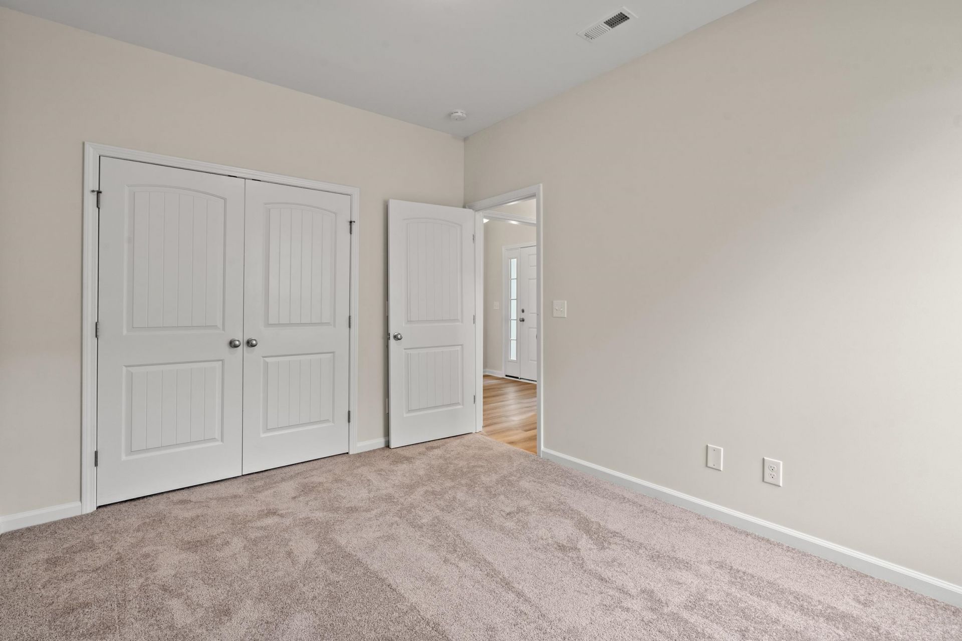256 Sweetbridge Way Photo 16