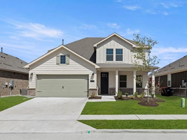 761 Waterhouse Lake Drive, Anna, TX 75409