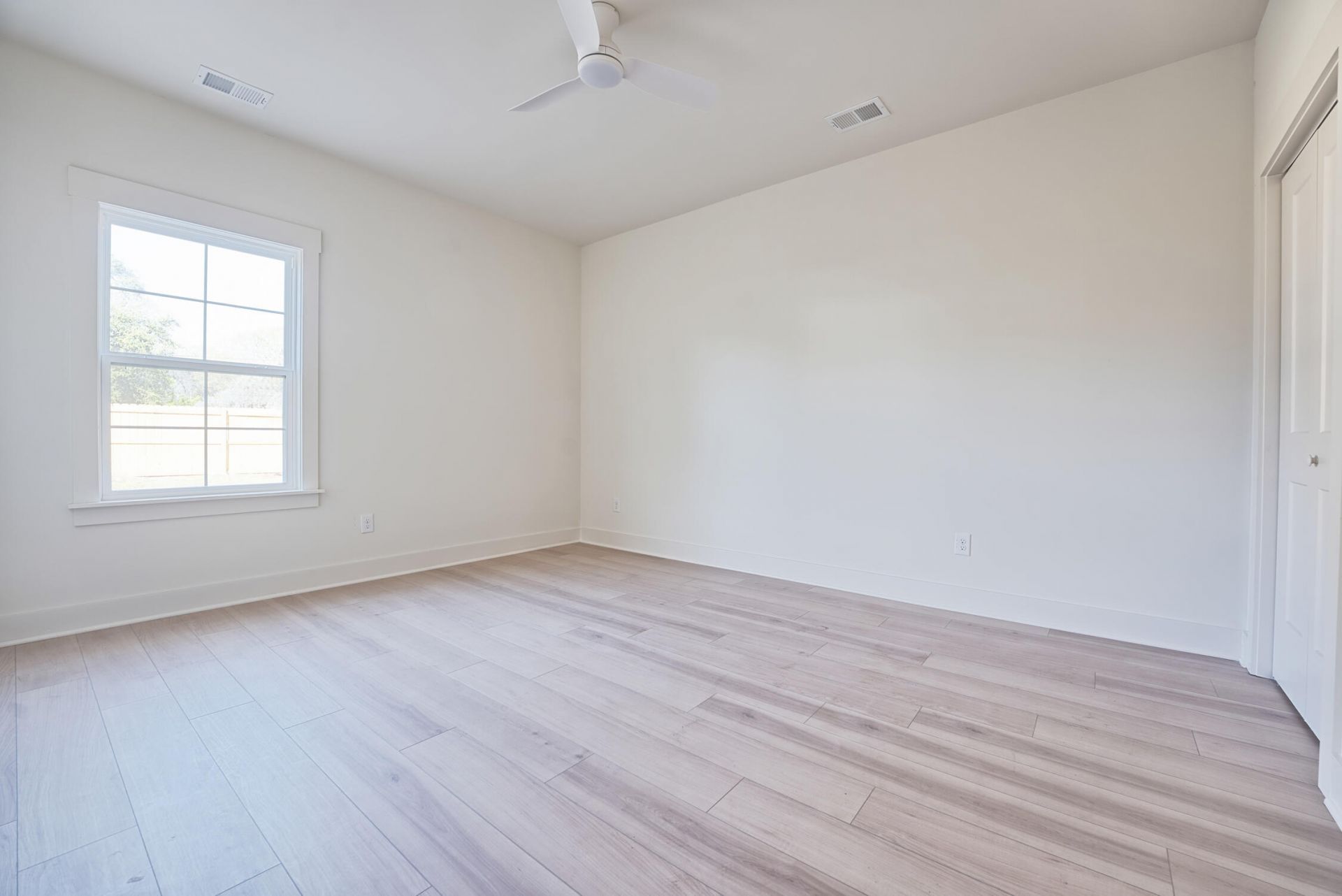 4829 Williams Avenue Photo 30