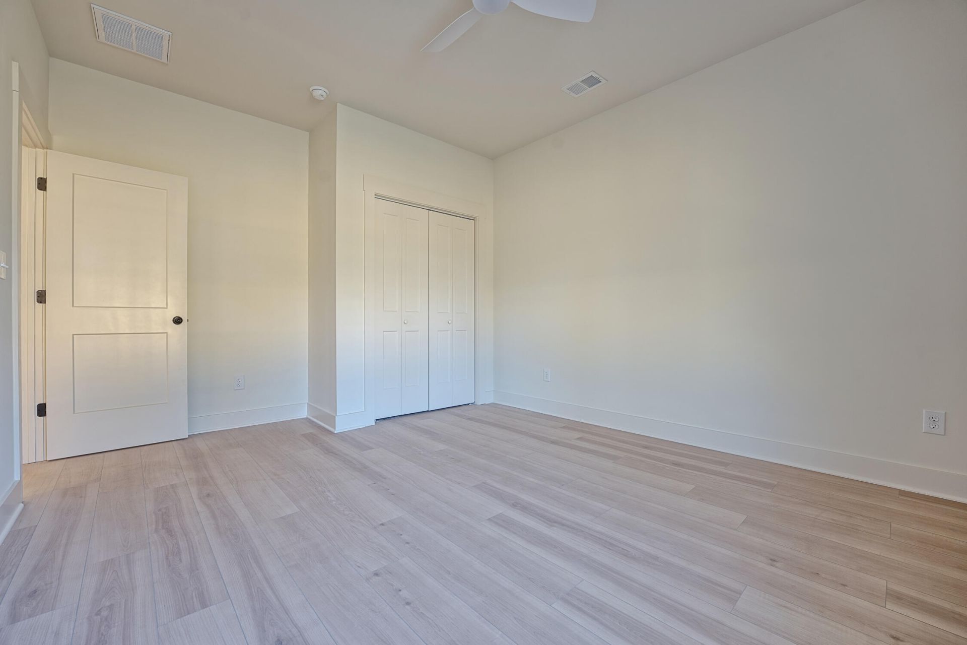 4829 Williams Avenue Photo 34