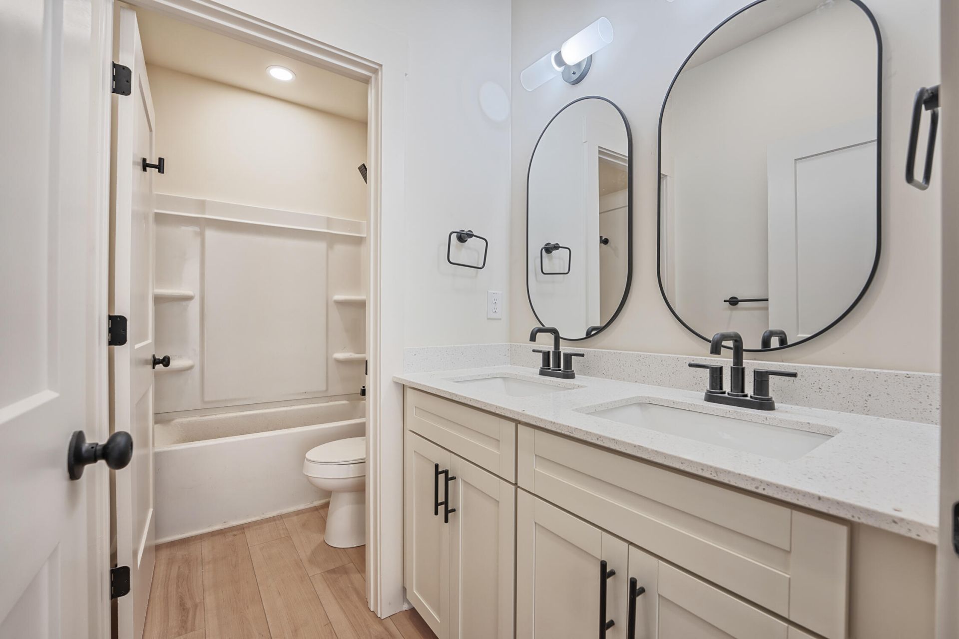 4829 Williams Avenue Photo 38