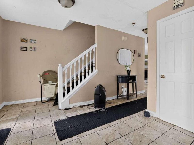 420 Belfair Drive , Galloway, OH 43119 Photo 6