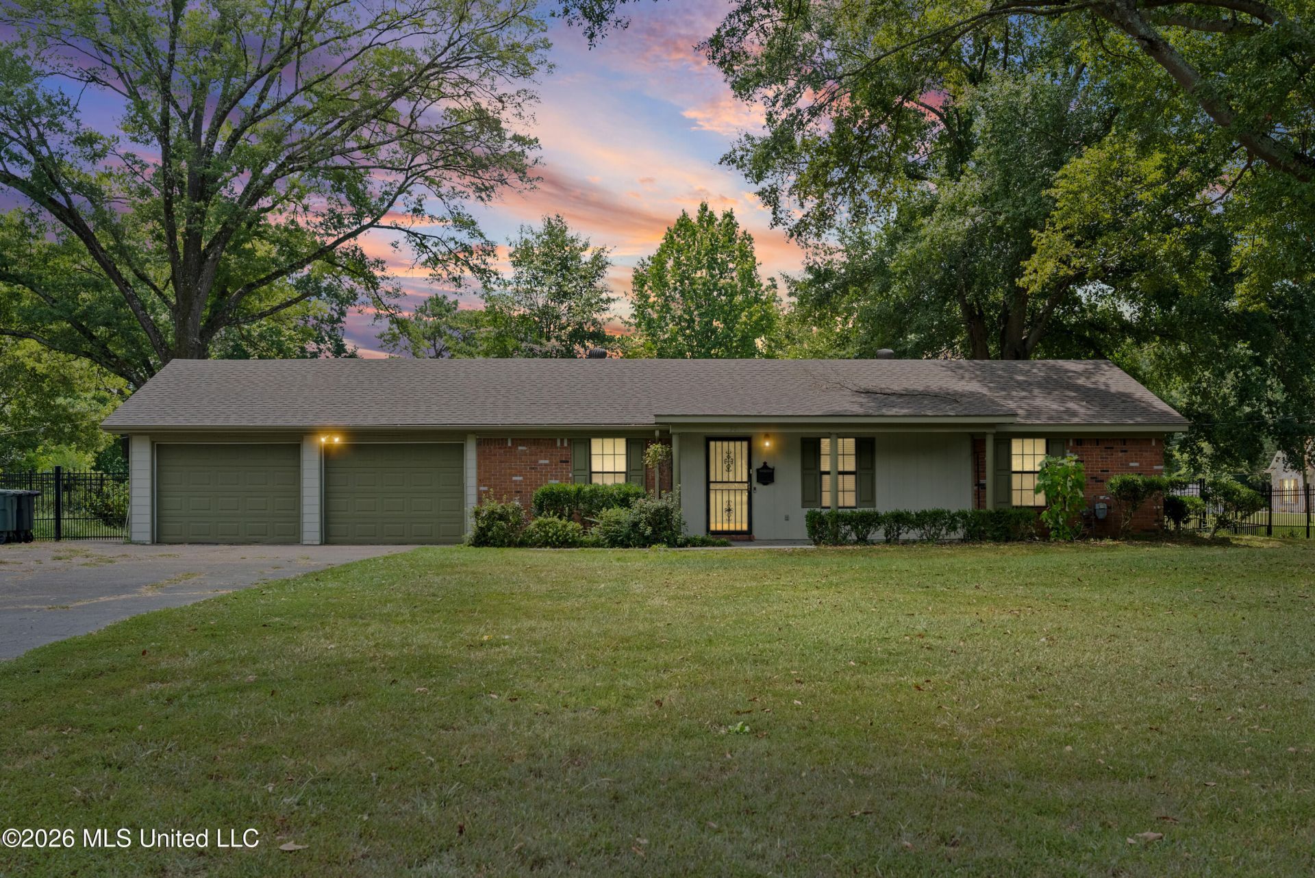 301 Mckie Street, Senatobia, MS 38668 Main Photo