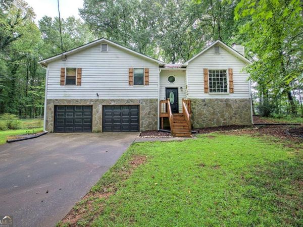 202 Blackhawk Trail, Dallas, GA 30157