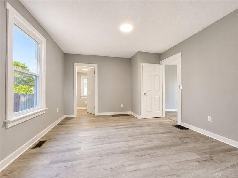 23 N Douglas Avenue, Springfield, OH 45503 Photo 14